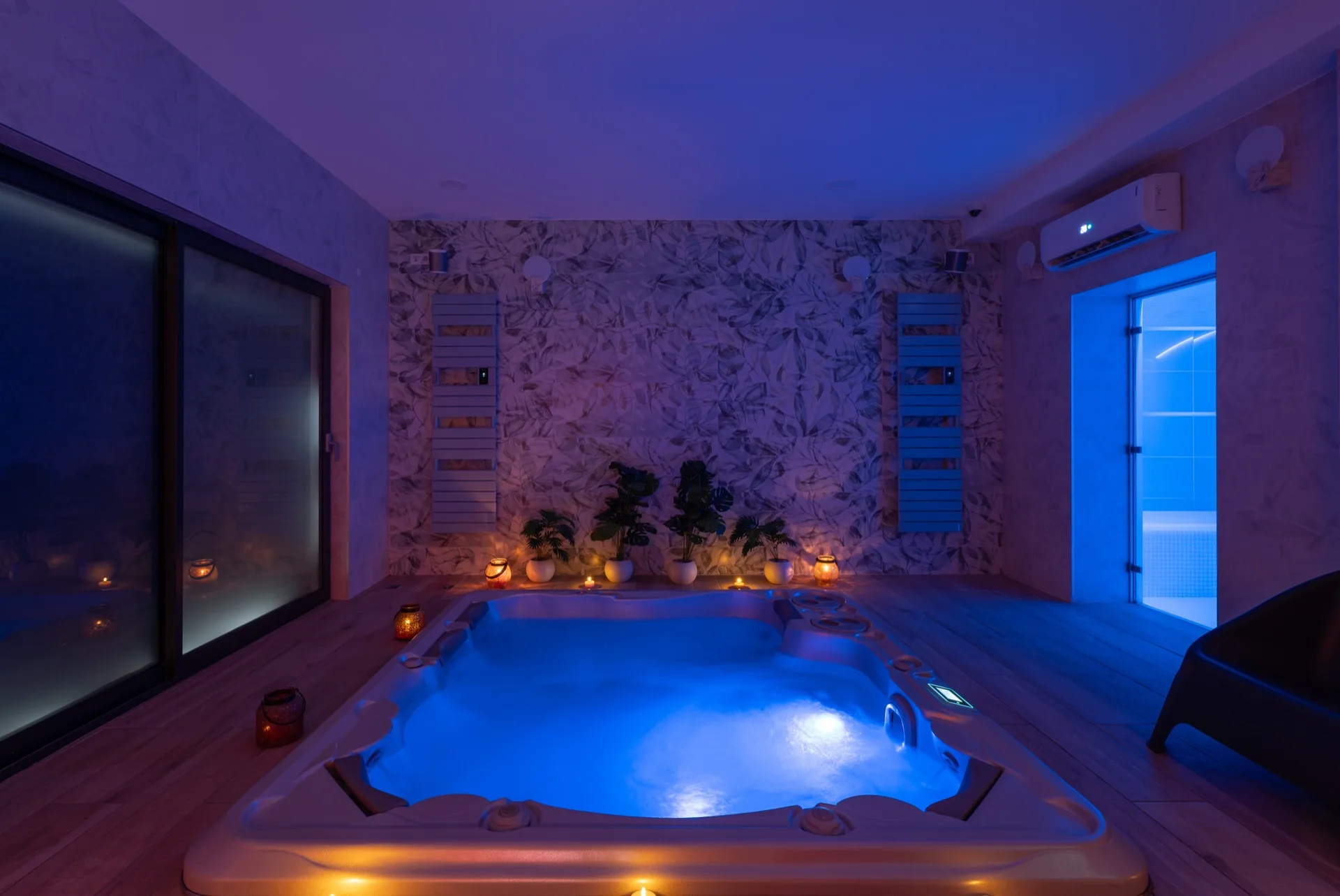 Jacuzzi chromothérapie KréAura
