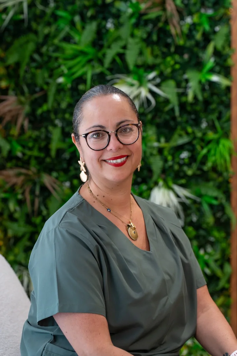 Karine, praticienne soins énergétiques et Head Spa KréAura Spa