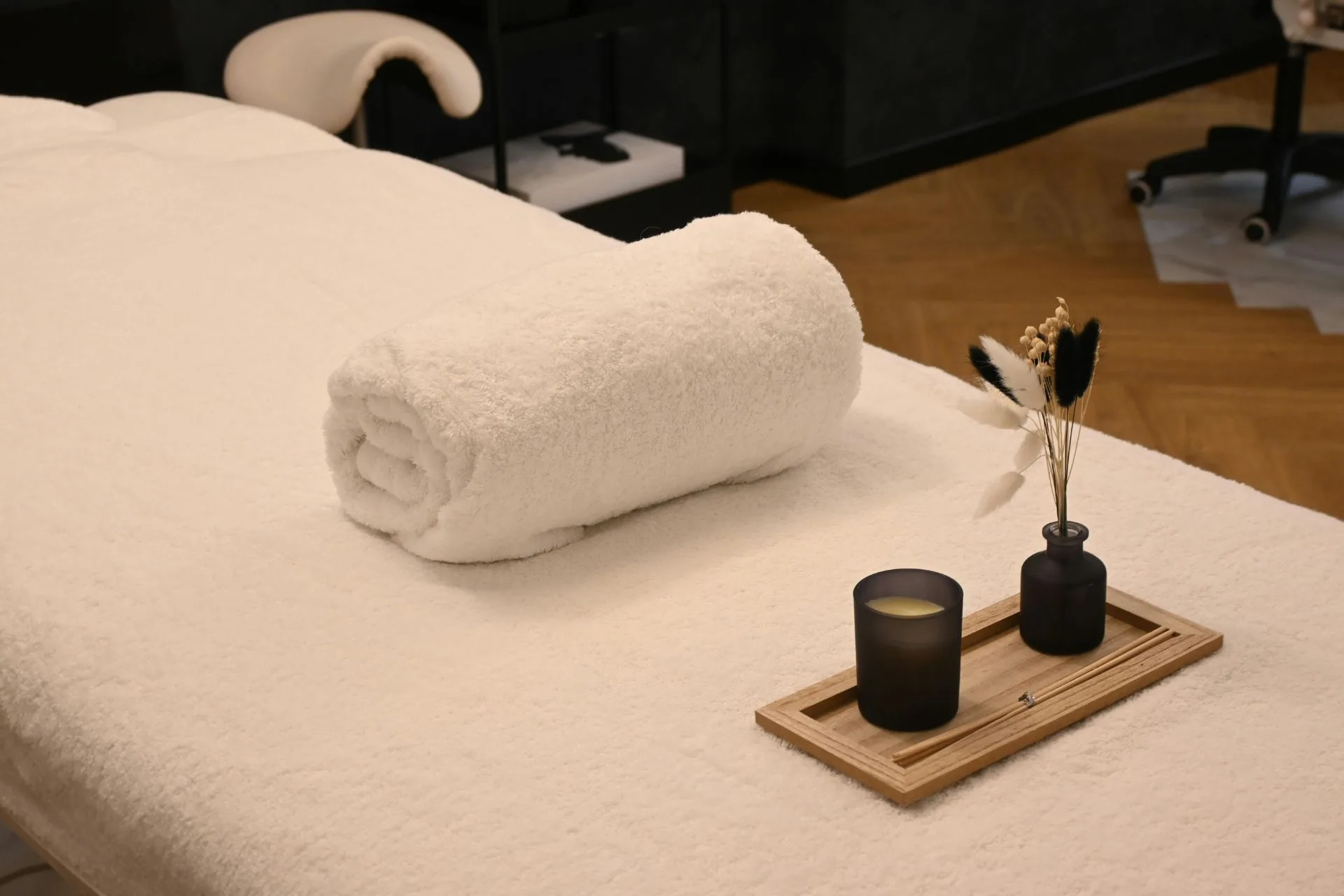 Cabine de massage KréAura Spa Montlhéry